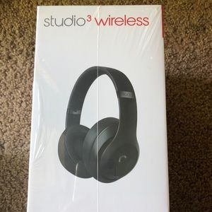 Beats by Dre Studio3 Wireless Headphones